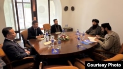 Алмаз Тургунбаев менен Абдул Хайдаринин жолугушуусу. Кабул, 2025-жылдын 18-декабры.