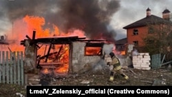Наступствы аднаго з ранейшых расейскіх абстрэлаў па Жытомірскай вобласьці. Ілюстрацыйнае фота