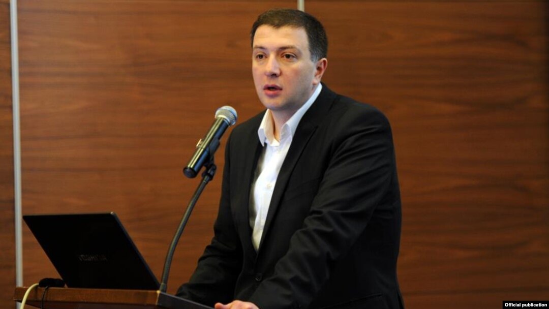 Ex- Tbilisi Water head Gegi Kelbakiani was often seen with Tbilisi Mayor Gegi Ugulava (pictured).