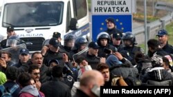 Granični prijelaz Maljevac kod Velike Kladuše između Hrvatske i BiH, 24. oktobar 2018.