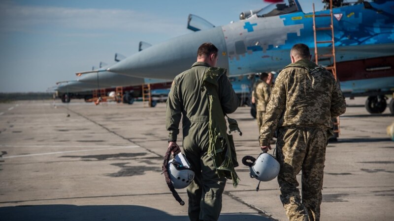 Britanija kaže da nije praktično slati borbene avione Ukrajini