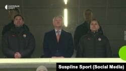 Сергій Шефір та Рінат Ахметоа під час матчу «Шахтаря»