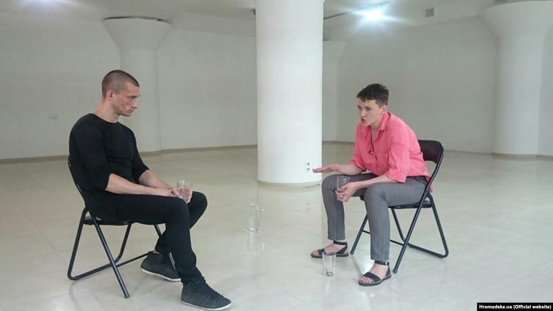 Петр Павленский и Надежда Савченко во время встречи в Киеве 18 июня, фото: Hromadske.ua