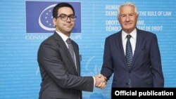 France -- Council of Europe Secretary General Thorbjorn Jagland (R) meets with Armenian Justice Minister Rustam Badasian, Strasbourg, July 2, 2019.
