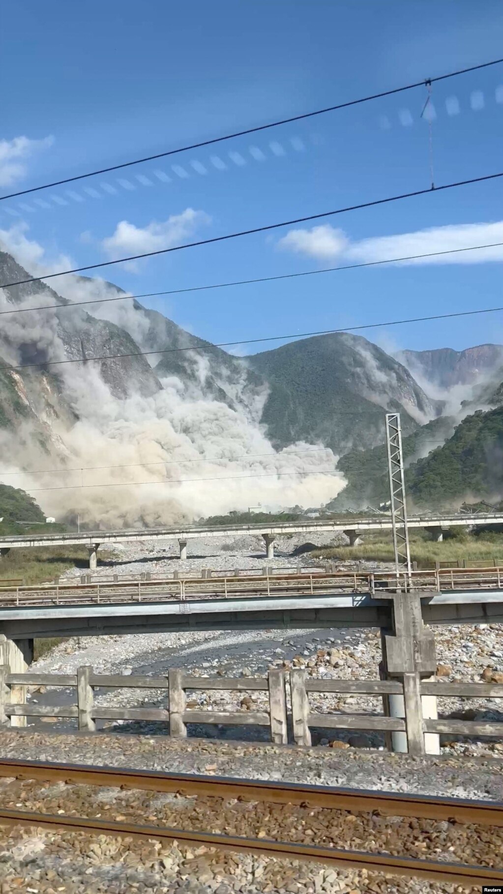 Rrëshqitjet e dheut të shkaktuara nga tërmeti në bregu lindor të Tajvanit, 3 prill 2024.