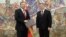 Presidenti i Maqedonisë, Gjorge Ivanov i dorëzon mandatin Emil Dimitriev për ta formuar qeverinë kalimtare
