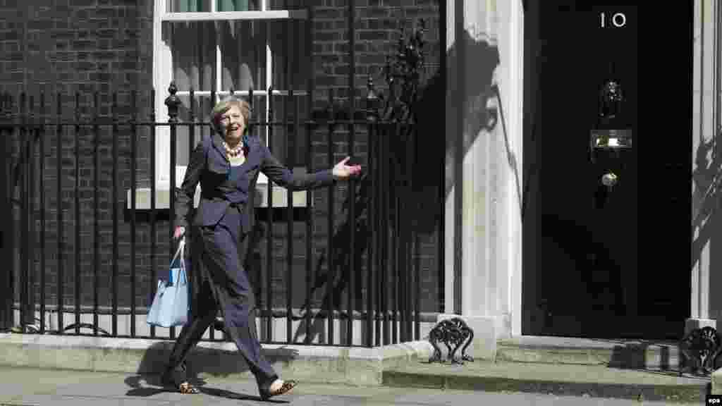 Britaniýanyň ozalky içeri işler sekretary, Deýwid Kamerondan soň premýer bolan Teresa Meý. &nbsp;(epa/Will Oliver)