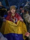 Scene emoționante, la întoarcerea soldaților ucraineni acasă, după un schimb de prizonieri
