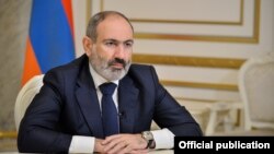 Armenia - Prime Minister Nikol Pashinian delivers a televised address to the nation, November 27, 2020