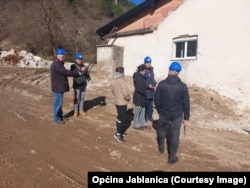 U Jablanici počela izrada elaborata za procjenu stanja konstrukcije stambenih objekata uništenih u poplavama iz oktobra prošle godine.