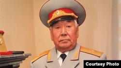 Ардагер генерал-майор, мурдагы депутат Бейше Молдогазиев. Бишкек, Кыргызстан. 2021-жылдын 12-январы.