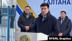 Қазақстан бокс федерациясының президенті Шахмұрат Мүтәліп Тараздағы бокс орталығының ашылуына қатысып тұр. 11 желтоқсан 2025 жыл. 