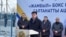 Қазақстан бокс федерациясының президенті Шахмұрат Мүтәліп (ортада сөйлеп тұр) Тараздағы бокс орталығының ашылуына қатысып тұр. 11 желтоқсан 2025 жыл.