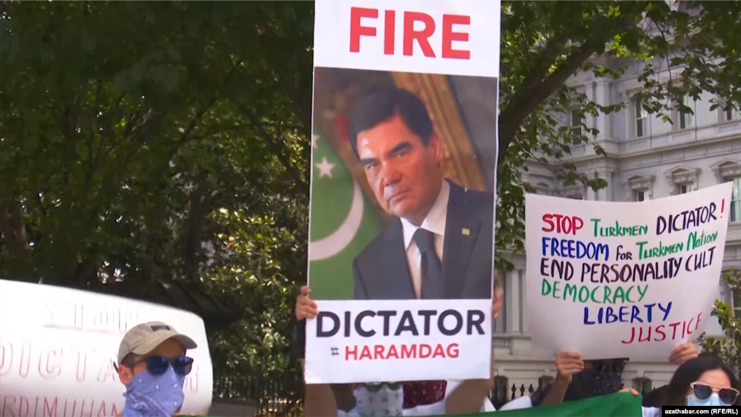 People demonstrate in Washington against Turkmen President Gurbanguly Berdymukhammedov and his constitutional changes in June 2020.