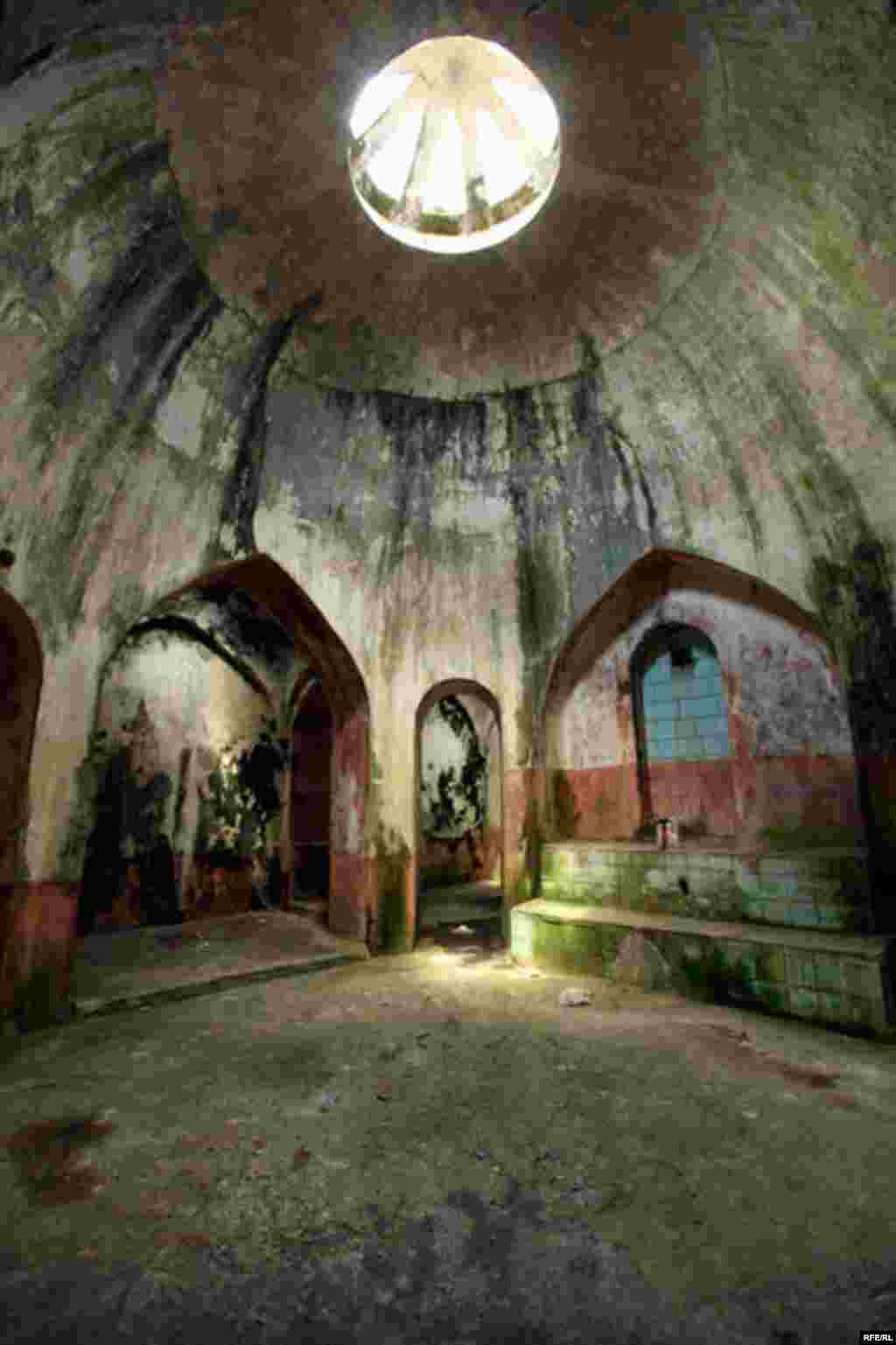 Təmirə ehtiyaclı tarixi abidələr #28