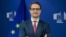 Речник Єврокомісії Маркус Ламмерт вказав, що оновлене рішення ЄС про продовження тимчасового захисту, яке набуло чинності 30 липня 2026 року, стосується всіх, незалежно від статі