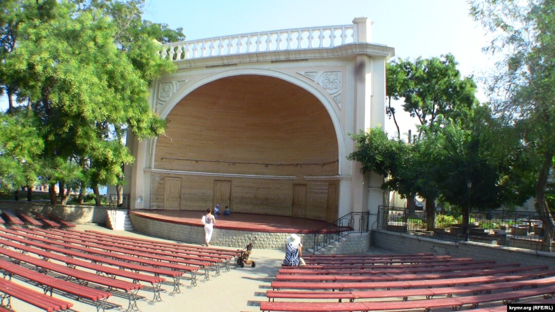 Летняя эстрада Приморского бульвара («Ракушка»). Севастополь, 2015 год