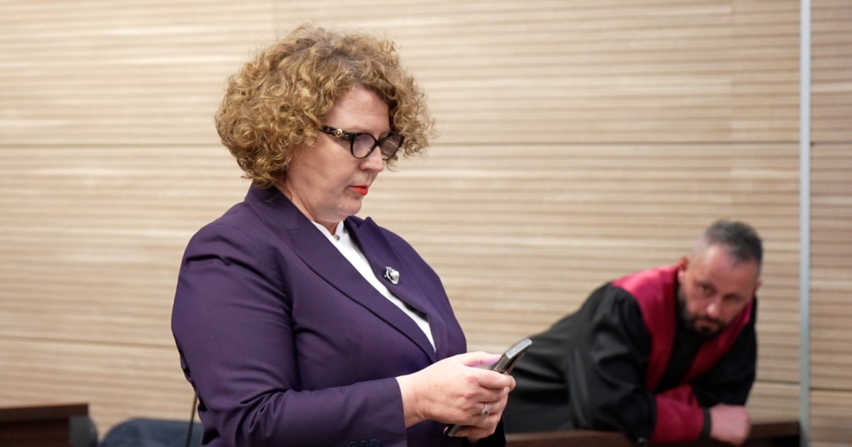 Rezervat shtetërore  Rozeta Hajdari dhe tre të tjerët gjykohen në proces të mbyllur