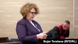 Ish-ministrja e Tregtisë, Rozeta Hajdari, në gjykatore. 13 janar 2026. 