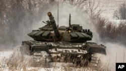 Російський танк, Ленінградська область, Росія, 14 лютого 2022 року