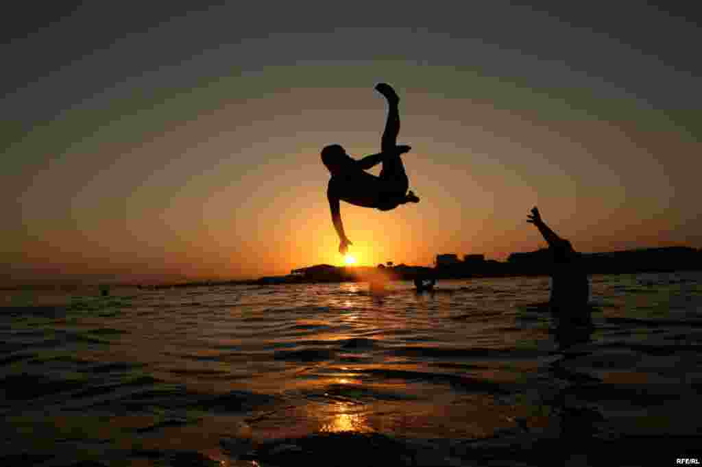 2010-cu ildən bəzi seçmələr #60