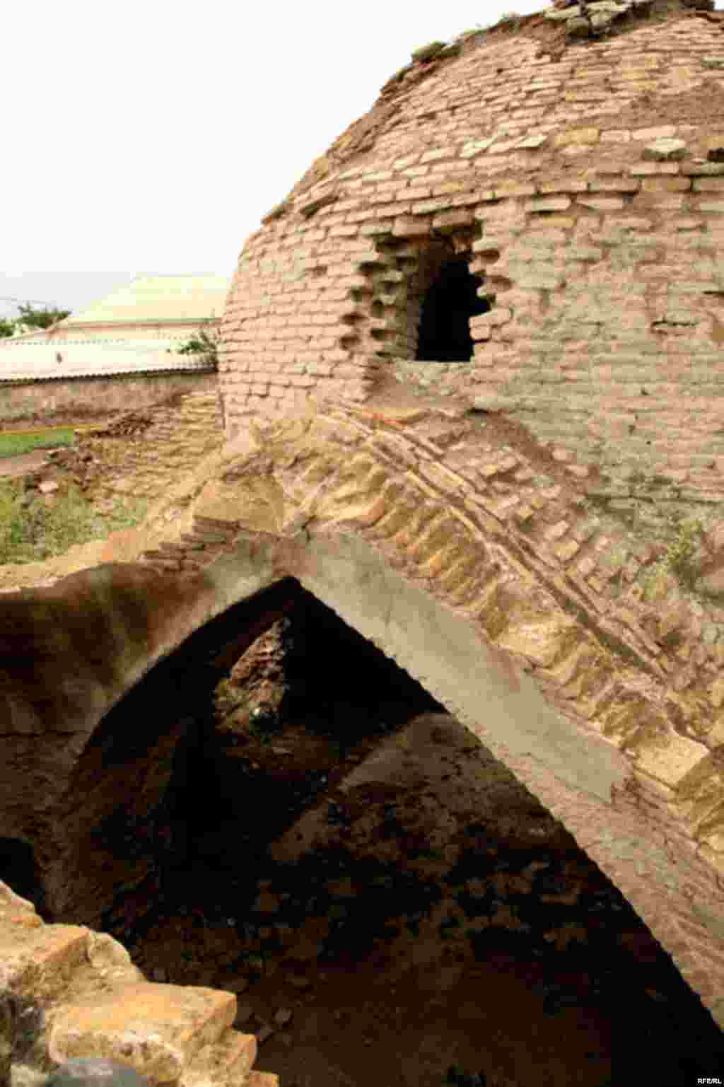 Təmirə ehtiyaclı tarixi abidələr #16