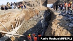 در بسیاری از موارد پس از سقوط نظام جمهوری در افغانستان پروژه های ساختمانی که شرکت های خصوصی کار آن را قرار داد کرده بودند ناتکمیل مانده است