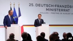 გერმანიის კანცლერის, ფრიდრიხ მერცის და საფრანგეთის პრეზიდენტის, ემანუელ მაკრონის პრესკონფერენცია. ტულონი, საფრანგეთი. 2025 წლის 29 აგვისტო 