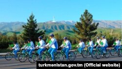 Заезд раварыстаў у Ашгабадзе