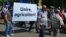 Protestul fermierilor în centrul Chişinăului, 30 mai 2014