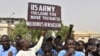 Протестующие в Нигере требуют ухода из страны солдат США (фотоархив). Ниамей. 24 апреля 2024 года 