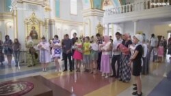 Массовое крещение "детей-патриотов" в Ульяновске