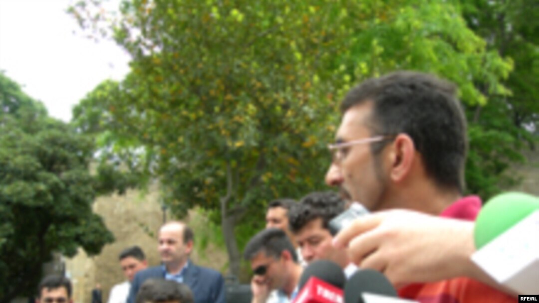 Jurnalistlərin piketi, 30 may 2006