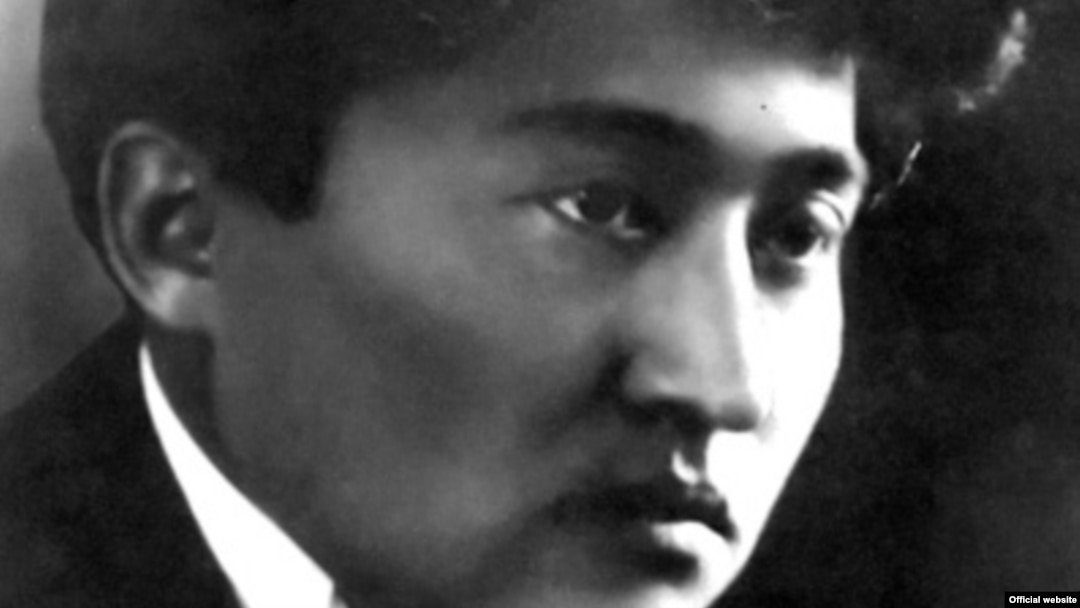 Қызыл шұлық порно