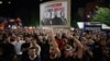 Protestues në Prishtinë duke kërkuar lirimin e katër ish-udhëheqësve të UÇK-së, të cilët u dënuan nga Gjykata Speciale e Kosovës me gjithsej 81 vjet burgim për krime lufte.