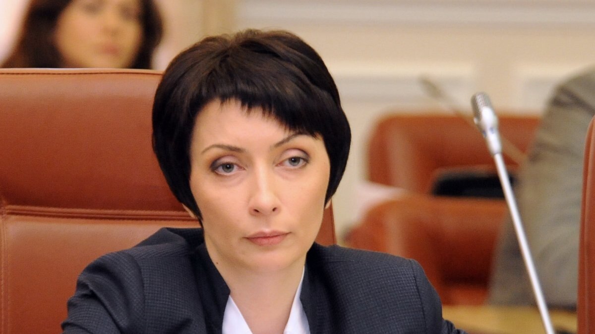 Елена Лукаш Голая