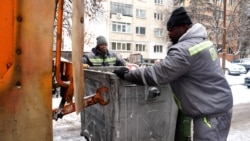 Bulgaria - Garbage Crisis - Sofia - Workers