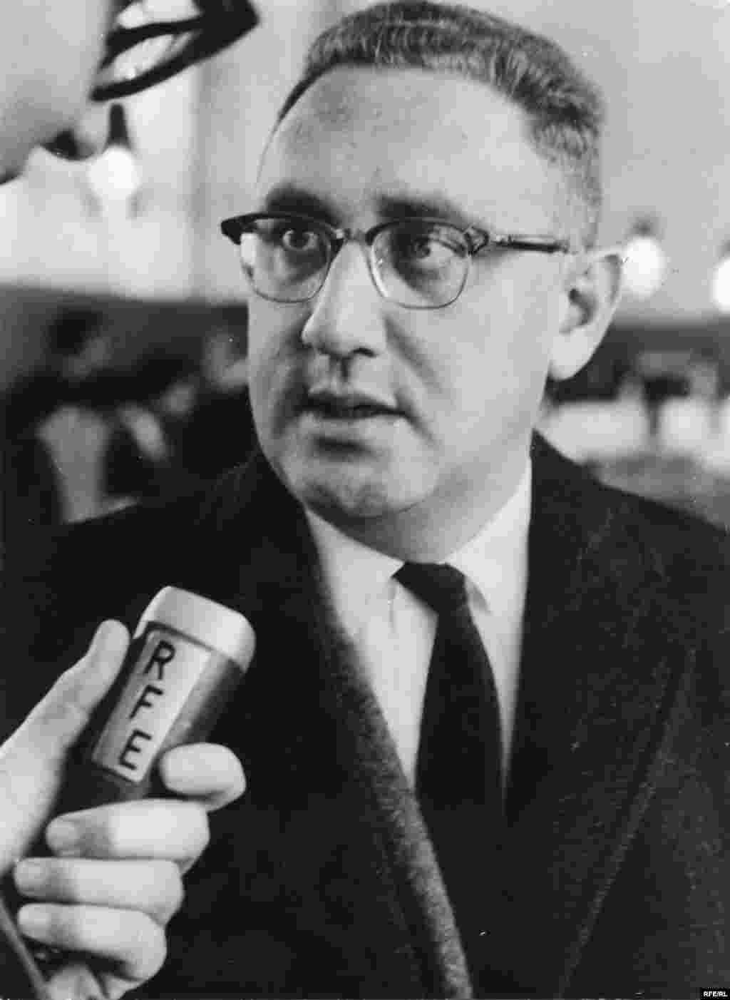 Future U.S. Secretary of State Henry Kissinger is interviewed by RFE in 1962. 