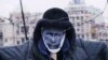 «Стоп Путин, стоп война»: в Киеве вышли против российской агрессии (видео)