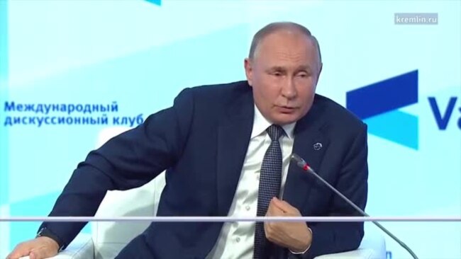 Путин про европейцев и "Спутник V"