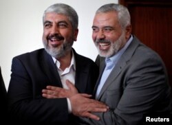 Khaled Meshaal dhe Ismail Haniyeh. 10 dhjetor 2012.