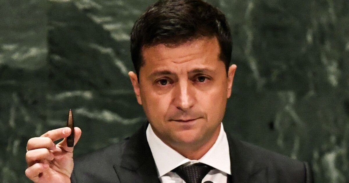 does zelensky smoke cigarettes The Week In Russia: Stuck In The Middle With You