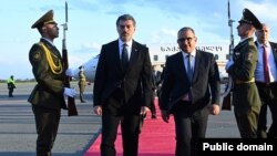 მიხეილ ყაველაშვილი ერევანში გაემგზავრა