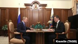 Владимир Путин и Михаил Дегтярёв