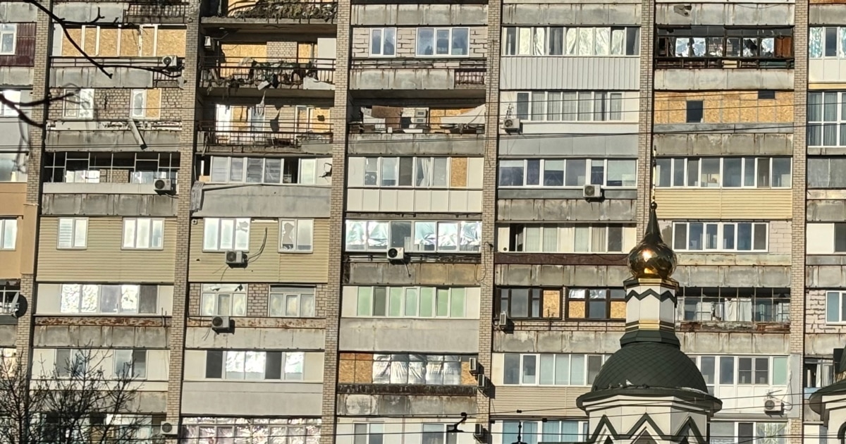 Росія атакувала Херсон: загибла жінка та шестеро поранених