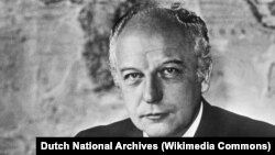Walter Scheel