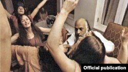"Radjnish" ta‘limoti axloqiy tormozlardan “Total ozod bo‘lish” va seksual munosabatlarda mutlaq erkinlikni targ‘ib qiladi.