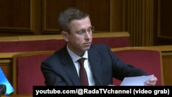 За спостереженнями Сергія Корецького, «значна частина підприємств навіть не почала виконувати базові вимоги щодо безпеки людей»