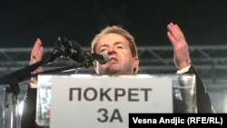 Bogoljub Karić na predizbornom skupu u Beogradu, januar 2006.