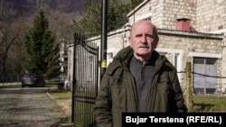 Xhevat Ahmeti, kryesues i hidrocentralit në Radac të Pejës.